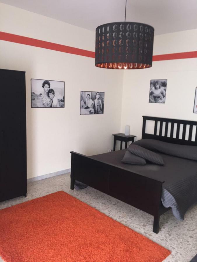 B&B Napoli Napoli מראה חיצוני תמונה